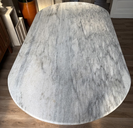 Marble Dining Table (photo 4 of 5)