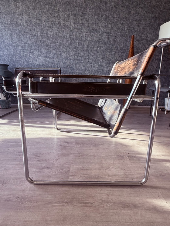 Image 1 of 2 vintage Gavina/Knoll Wassily Model B3 fauteuils, circa jaren 60