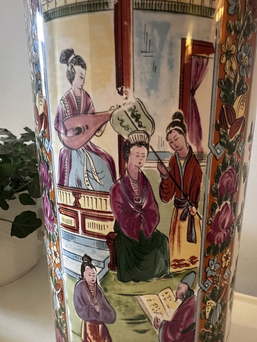 Chinese porcelain vase