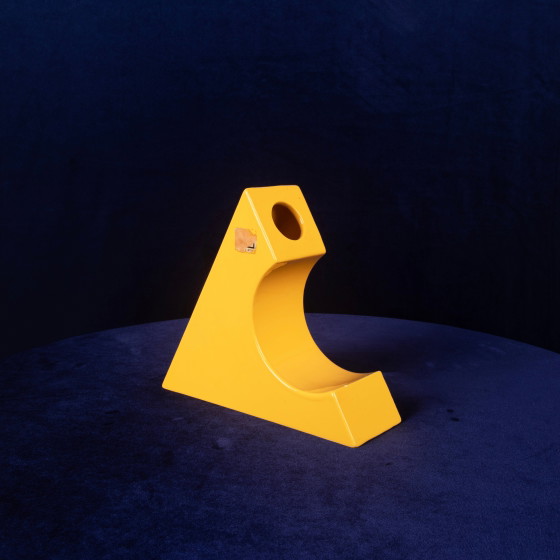 Vaso Scultoreo Italiano Giallo in Ceramica Smaltata Space Age, Anni '70 – Vasi (photo 11 of 21)