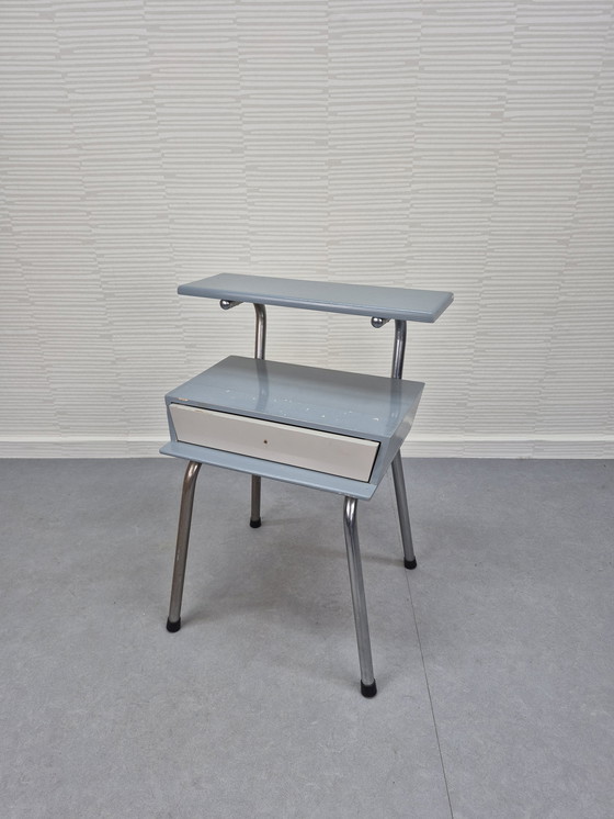 Image 1 of Table de chevet vintage à cadre tubulaire Auping, Wim Rietveld.