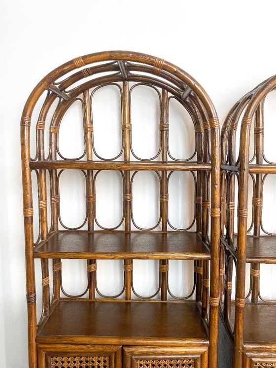 Image 1 of Rotan boogkast