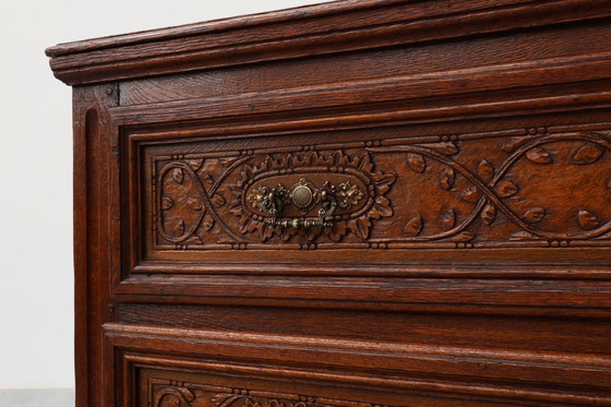 Image 1 of Italian Renaissance Oak Chest of Drawers, 17th Century