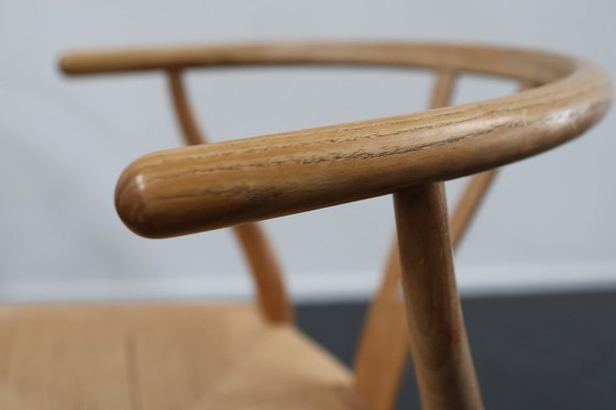 Image 1 of 4x Hans J. Wegner CH24 Sedie a spina di pesce in quercia, anni '70 Danimarca