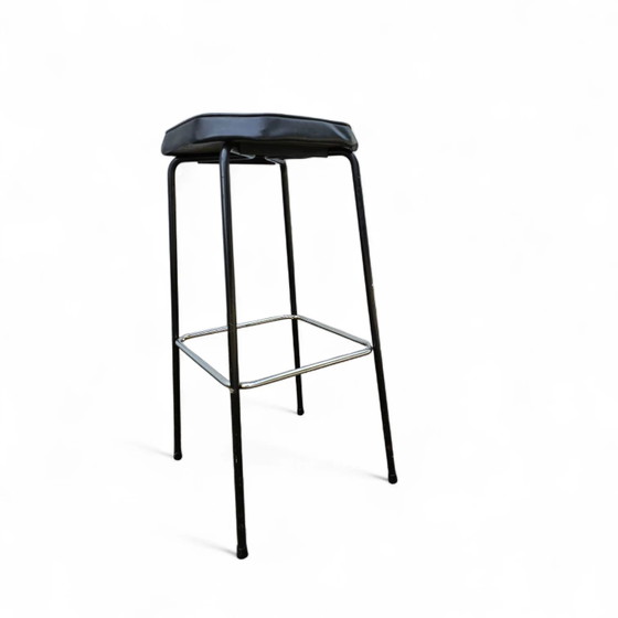 Set of 3 model AP 2R bar stools by Hein Salomonson for AP Originals / 1960s – Barstools (photo 13 of 15)