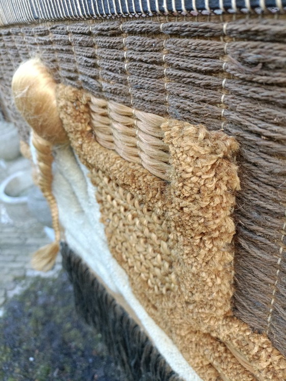 Image 1 of Vintage 1970 wandkleed vrouw natural Don Freedman 