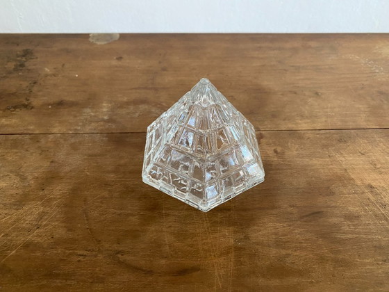 Vintage Italiaanse geometrische glazen piramide sieradendoos, jaren 70 – Decoratieve objecten, Glass (photo 3 of 10)