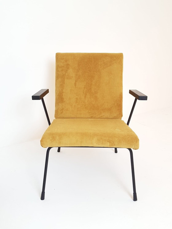 2 Vintage Gispen Armchairs Model 1407 Wim Rietveld Yellow Rib – Polyester, Metal (photo 12 of 15)