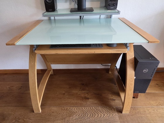 Stijlvol eikenhouten computer meubel met glazen blad, Cohen computerdesks UK, Bureau, Bruin, Modern (foto 6 van 14)
