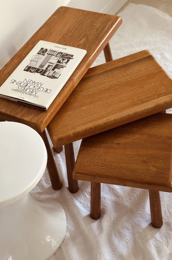 Image 1 of Brutalist bijzettafeltje eikenhout Meubelfabriek Oisterwijk plantentafeltje