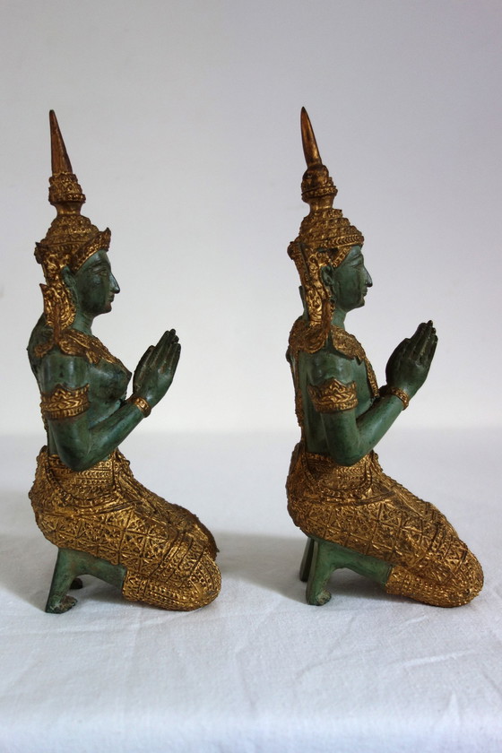 Image 1 of Couple de Statues Thephanom en Bronze Doré, Thaïlande, Années 40