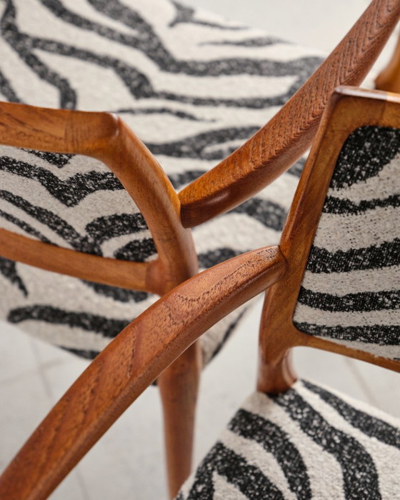 Set aus 2 Niels O. Møller Modell 65 Sesseln, Dänemark 1968 – Niels Otto Møller, Esszimmerstühle, Textile (photo 13 of 14)