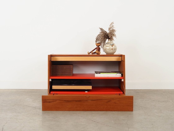 Image 1 of Mueble para tocadiscos, diseño danés, década de 1970, fabricado en Dinamarca.