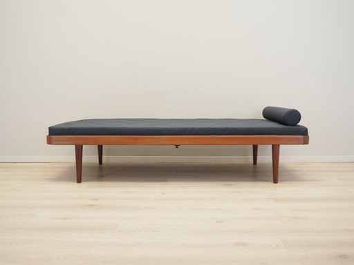 Lit de jour en teck, design danois, années 1970, production : Danemark