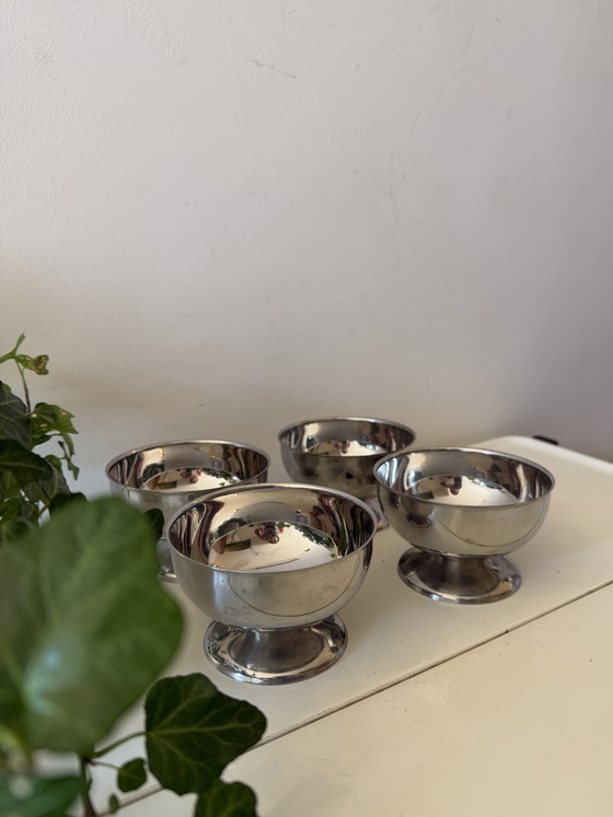 Image 1 of Set van 4 vintage Chrome coupes