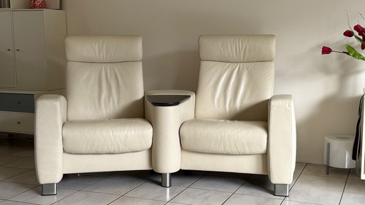 Stressless duo bioscoopzit met bijpassende poef kleur creme