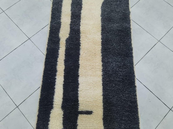 Handmade Beni Ouaraine Rug, 75/300 cm – Alberto Bazzani, Rugs & carpets, Wool (photo 2 of 7)