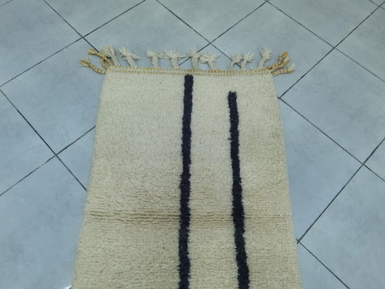 Image 1 of Tapis marocain traditionnel en laine 350cmx100cm