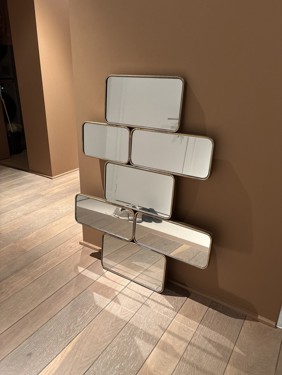 Image 1 of Spiegel années 70