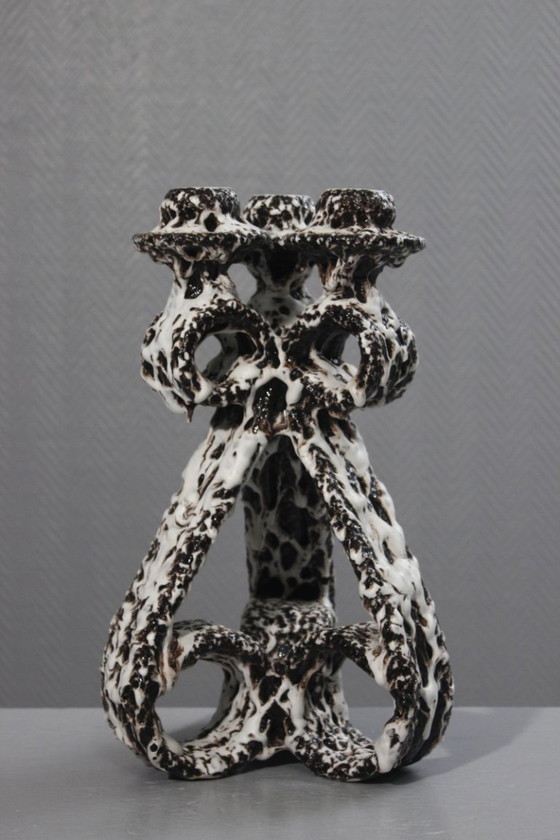 Image 1 of Marius Giuge a Vallauris - Grande candelabro brutalista in ceramica con smalto lava, anni '50