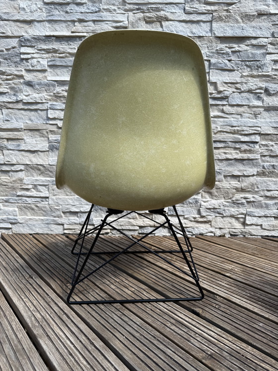 Image 1 of LSR EAMES HERMAN MILLER no VITRA KNOLL MCM