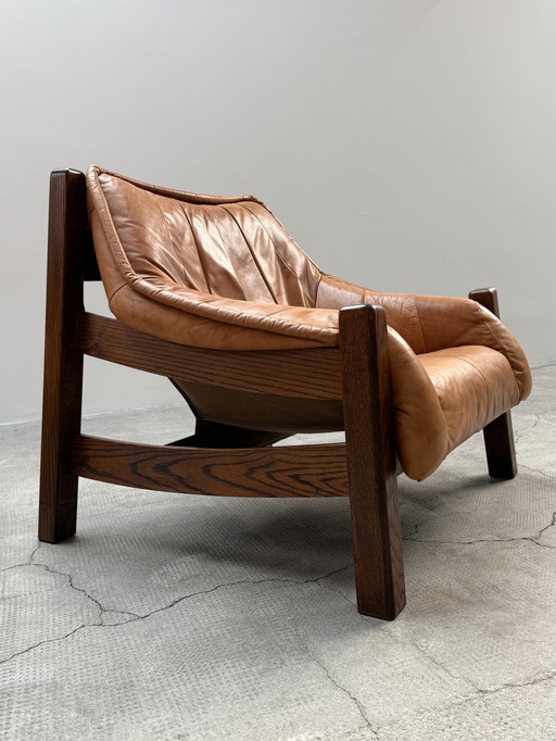 ARMCHAIR BRUTALISM BRAZILIAN DESIGN COGNAC LEATHER OAK WOOD IN THE STYLE OF MAISON REGAIN