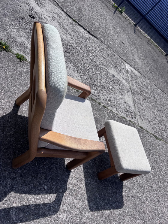 Image 1 of Vintage eiken dyrlund design easy chair met poef