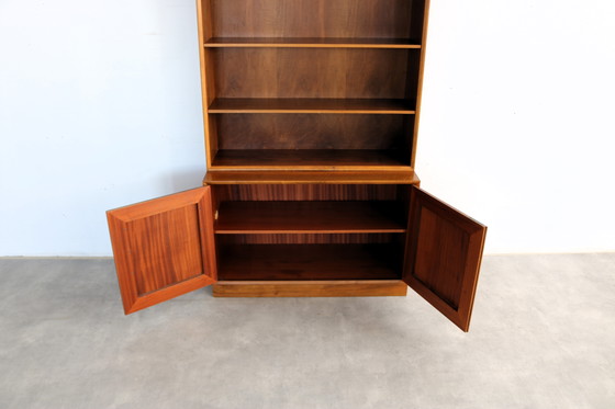 Image 1 of 1x libreria svedese vintage con spazio di archiviazione