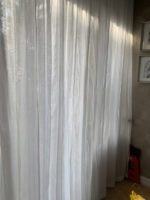 Mooie witte gordijnen