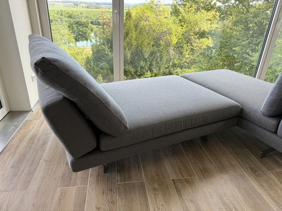 Image 1 of 2 divani Luis De Weibel - Tessuto di qualità svizzera Danio