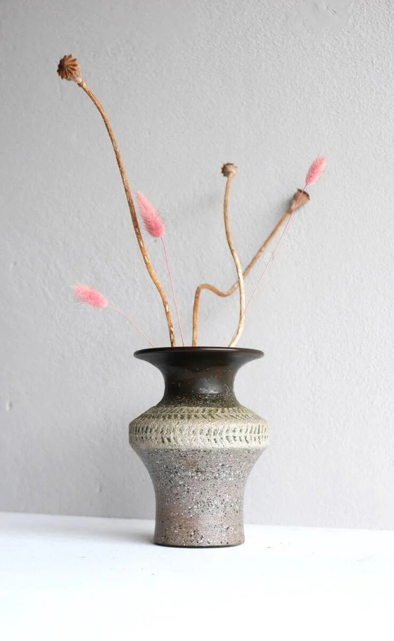 Image 1 of Brutalist ceramic vase in Scandinavian modernist style from the mid-century by Thomas Hellström for Nittsjö, Sweden.