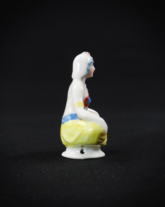 Image 1 of Orientalische Half-Doll von Salammbô aus Thüringer Porzellan Halbfigur Anfang 20.