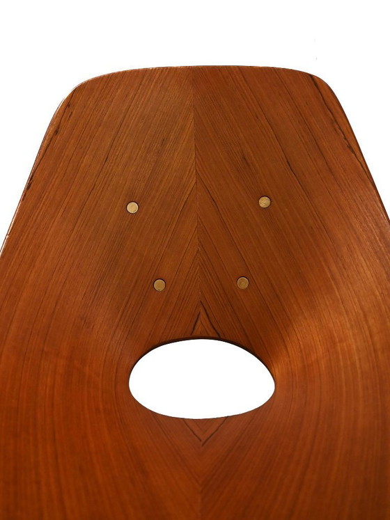 Image 1 of Set van 6 “Medea” stoelen van Vittorio Nobili in mahoniehout.