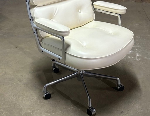 Sedia da scrivania direzionale Herman Miller Eames Time Life - pelle bianco perla