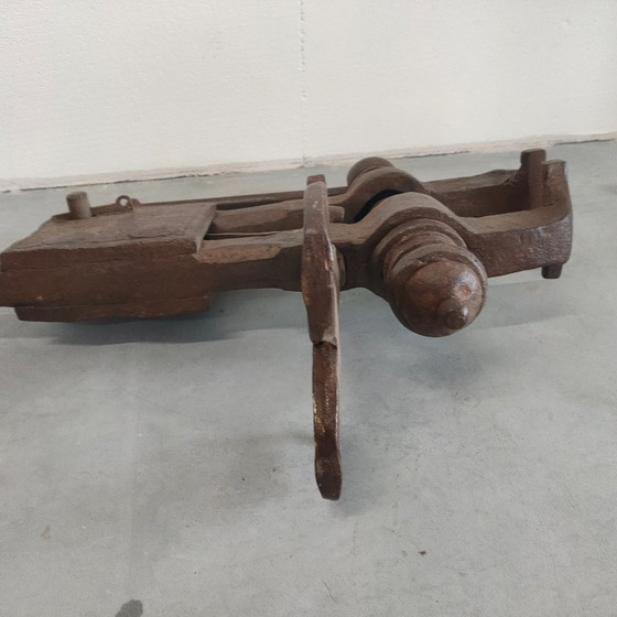 Antique industrial decorative long-tail vice, Decorative Objects, Metal, Brown, Vintage (photo 11 of 12)