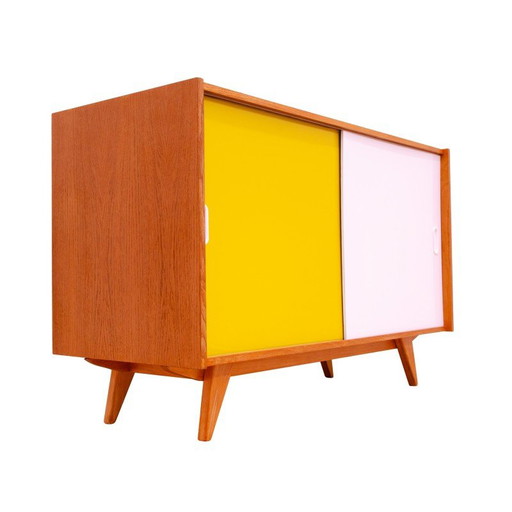 Vintage sideboard model U-452 in beech wood and plywood by Jiří Jiroutek, Czechoslovakia 1960