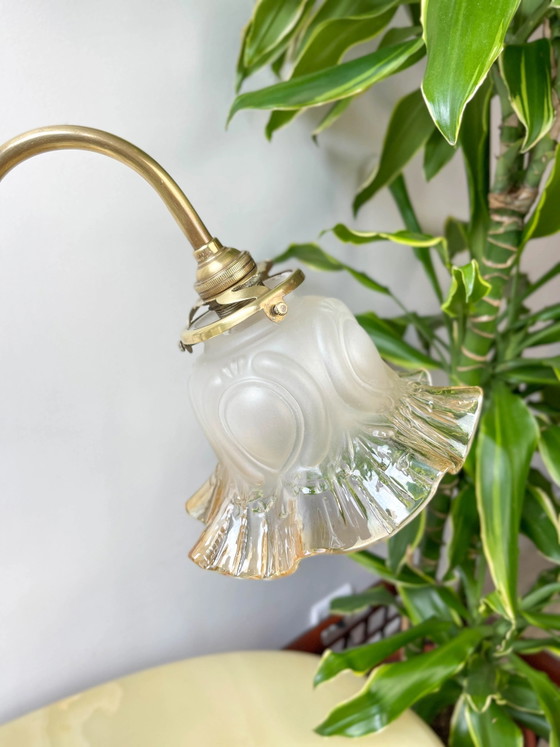 Coppia lampade da scrivania Art Déco collo di cigno – Ottone dorato e paralume in vetro anni '20/'30 – (photo 7 of 11)