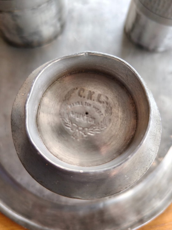 Image 1 of Set da fumo antico in peltro C.K.L. composto da 4 pezzi.