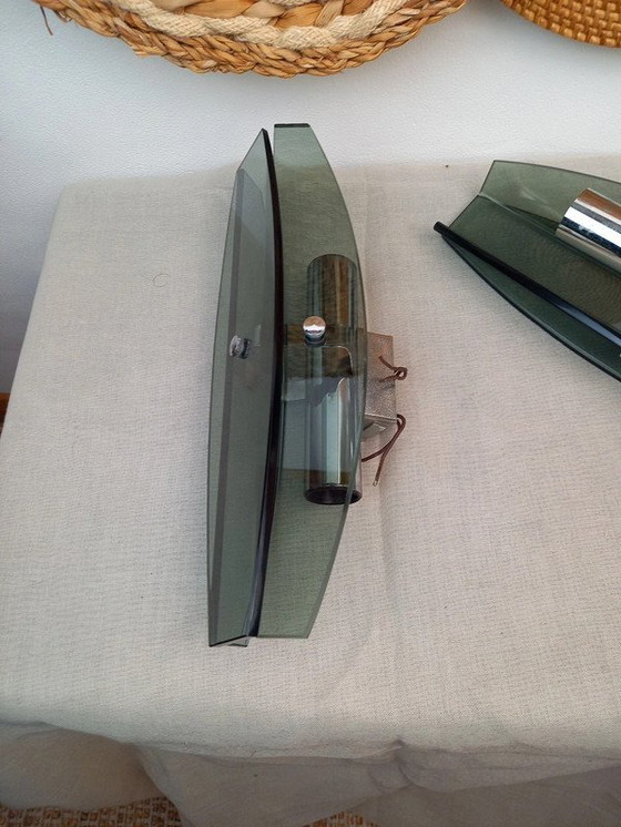 Image 1 of Paar VECA Italiaanse wandlampen voor Fontana Arte - verchroomd staal en kristalglas - jaren '60