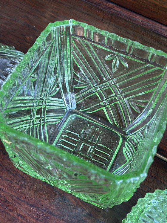 Image 1 of Elegante set da toeletta in vetro uranio Art Déco – 5 pezzi – ca. anni '20-'30