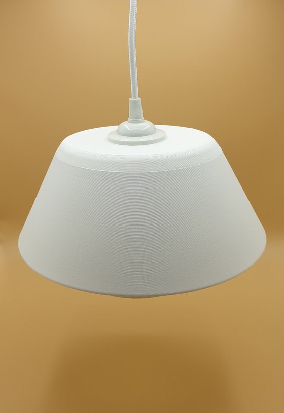 Image 1 of Lampe design - LL11 Blanc pur - Design danois - Suspension - Matériau éco-responsable et durable