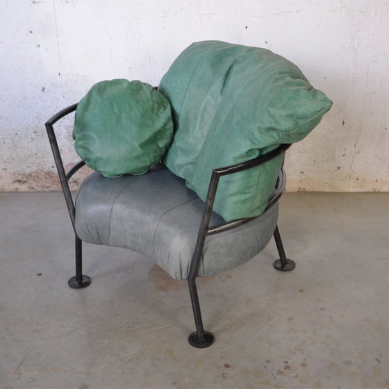 Image 1 of Memphis club chair