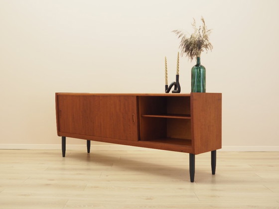Credenza danese in teak degli anni '70 con ante scorrevoli e ripiani regolabili – Credenze, Legno (photo 5 of 12)