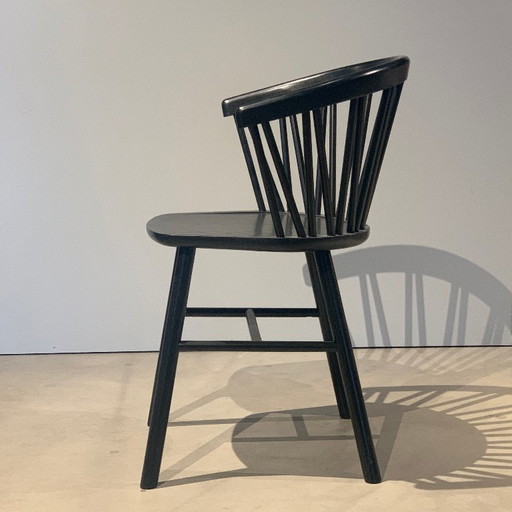 Hans K ZigZag armchair