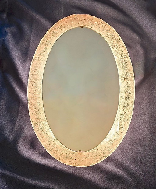 Specchio da parete ovale grande illuminato Erco in acrilico effetto ghiaccio fuso, anni '70