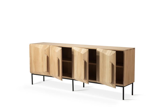 Image 1 of Ethnraft trapdressoir 4 deurs 