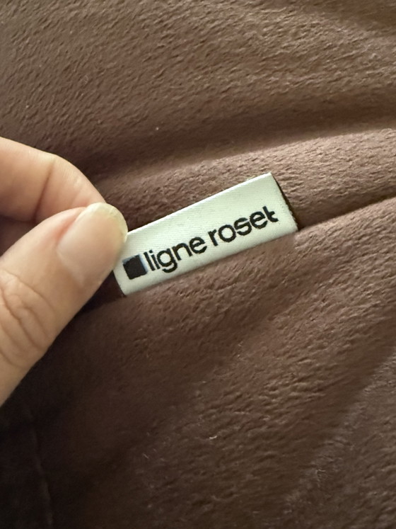 Image 1 of Ligne Roset Togo 3-Sitzer Braunes Alcantara