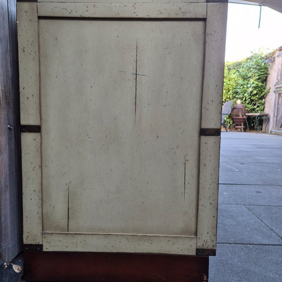 Image 1 of Authentic Models (AM)