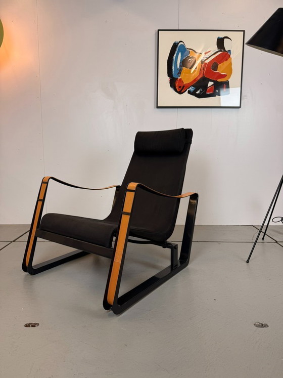 Image 1 of Poltrona Cité' in pelle e acciaio di Jean Prouvé per Vitra, 2002