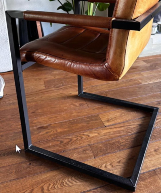 Set of 3 sturdy industrial Dining chairs (Cognac leather) – Top condition! (photo 3 of 5)